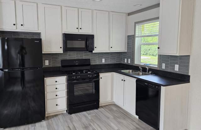 159 Hawthorne - 159 Hawthorne Drive, Eaton County, MI 48876 159 Hawthorne - 159 Hawthorne Drive, Eaton County, MI 48876