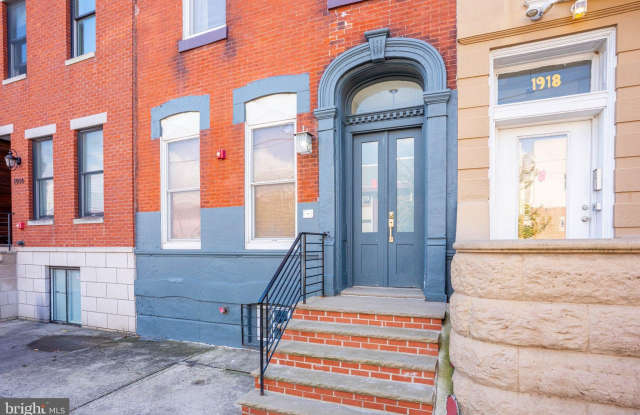 1916 W GIRARD Avenue Gallery 1