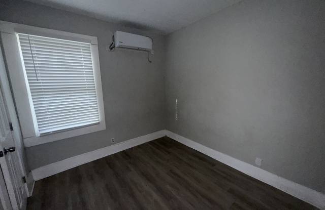 710 5th Street - A (Bottom) Gallery 3