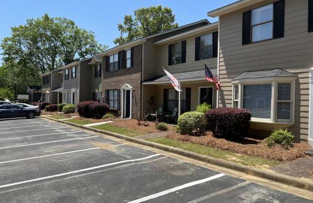 Deerfield I Condo- Unit 431-07 - 431 Harper Avenue, Auburn, AL 36830