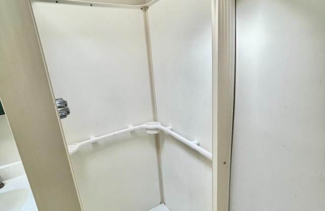 504 W COULTER Street unit: 4 photos photos 504 W COULTER Street unit: 4 photos photos