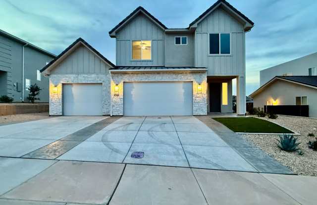Three Bedroom Home in Desert Canyons photos photos