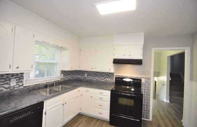 2816 Broadview Drive NW Gallery 4