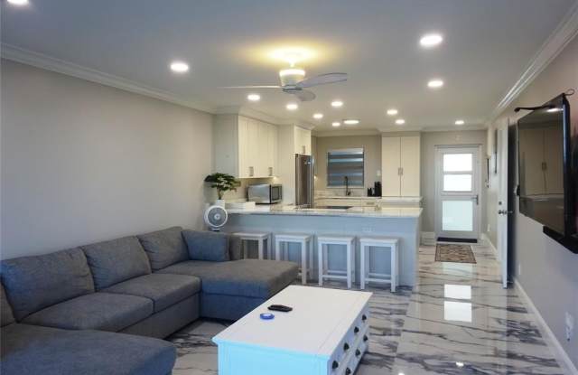 8 Briny Ave photos photos