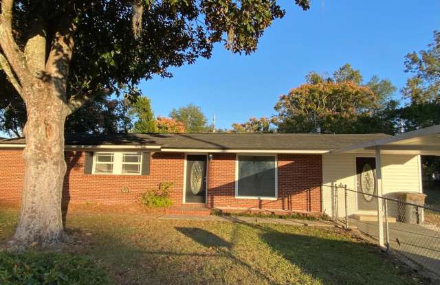 3 Bedroom, 1 bath Pool Home in Lake City photos photos 3 Bedroom, 1 bath Pool Home in Lake City photos photos