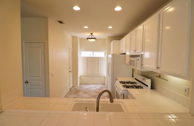 513 Juniper Street - 1 - 513 Juniper St, San Diego, CA 92101