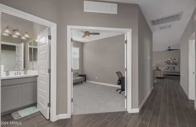 23950 W Hilton Avenue Gallery 2