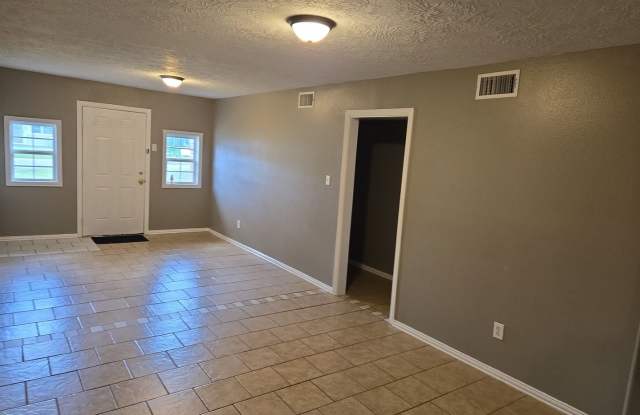 PORT ACRES!!!   5140 Minnie Ave., Port Arthur, TX 77642 Gallery 3