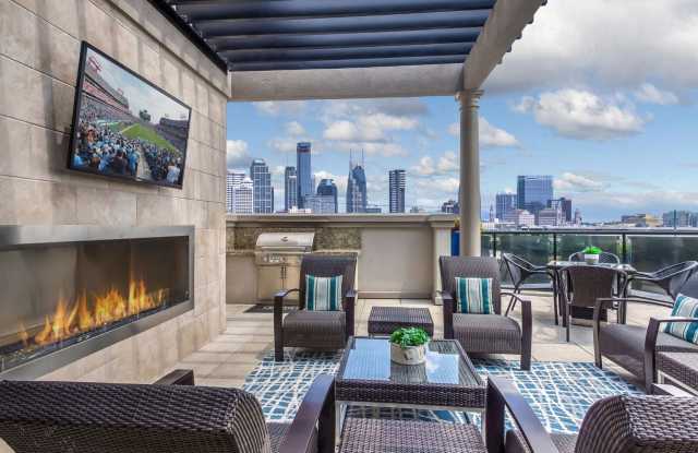 2700 Charlotte Ave Apartments Gallery 3