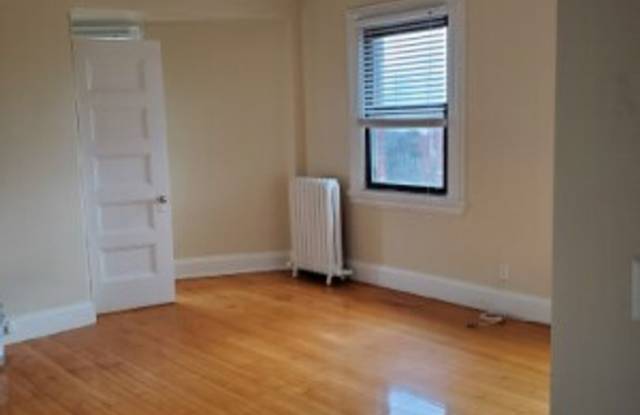 Studio Apartment - Coolidge Corner photos photos