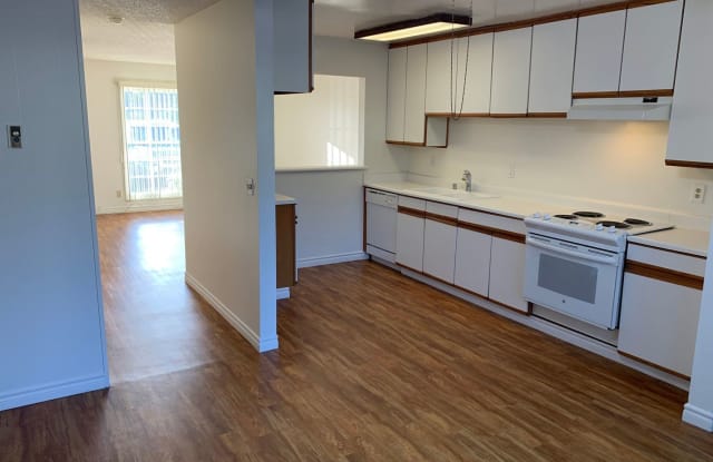 2617 Del Way #B - 2617 Del Way, Huntington Beach, CA 92648