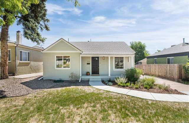 210 S Bryant St photos photos