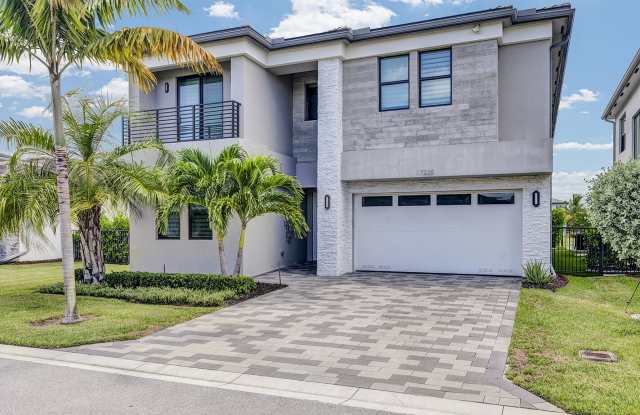 17225 Windy Pointe Lane photos photos
