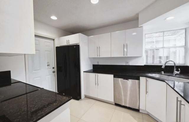 533 NW 47th Avenue, Coconut Creek, FL 33063 - 6734 photos photos