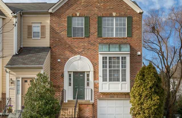 6892 Kerrywood Cir - 6892 Kerrywood Circle, Centreville, VA 20121