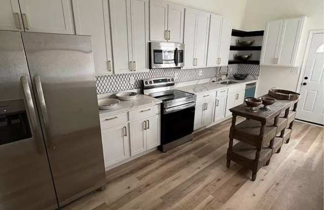 319 N Gilmor St photos photos