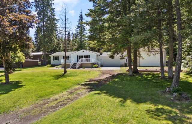 Dream Retreat on a Private Acre with Lake Views & Heated Shop Gallery 3