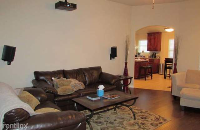 9108 Barbara Dr Gallery 3