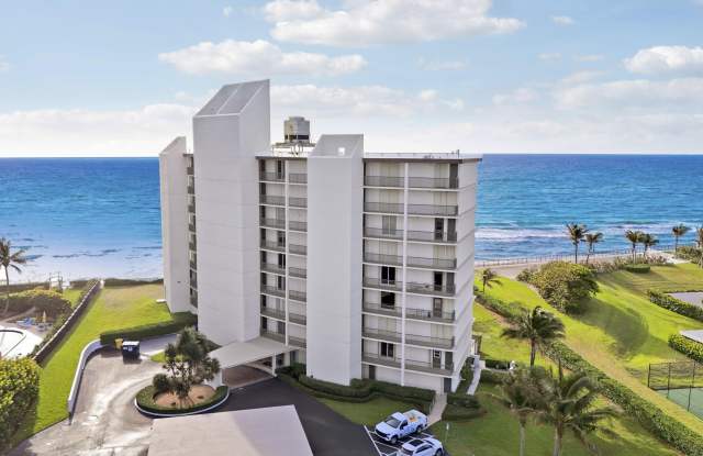 5400 N Ocean Drive Gallery 2