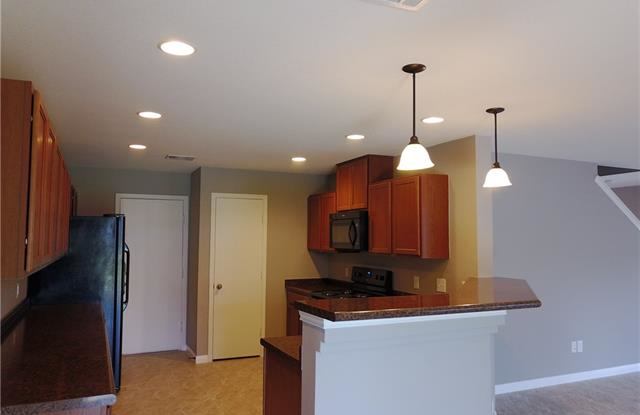 2214 N Perkins PL Gallery 4