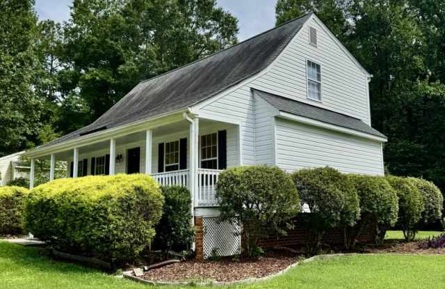 Charming 4-Bedroom, 2-Bathroom Cape Cod located in the highly sought-after Midlothian area of Chesterfield County. Gallery 3