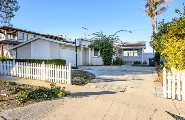 5325 Bayridge Road Gallery 3