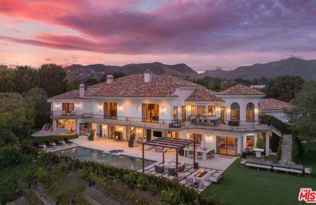 6110 Merritt Dr photos photos