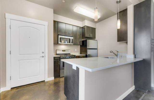 2 Bedroom, 1 Bath Available! photos photos