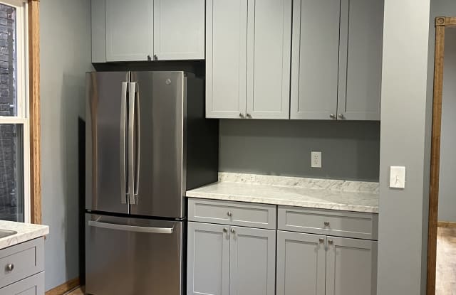 1016 5th Ave - 1016 5th Avenue, Troy, NY 12180