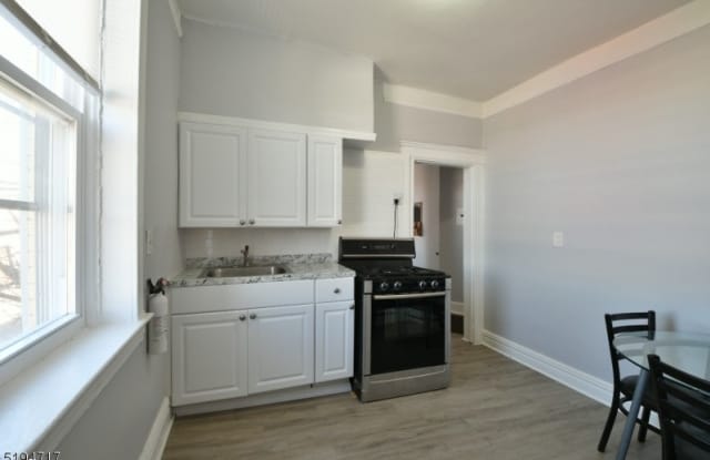 105 Franklin St - 105 Franklin Street, Belleville, NJ 07109