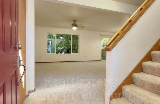 18530 134th PL NE Gallery 3