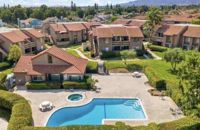 1565 Border Ave Apt H - 1565 Border Avenue, Corona, CA 92882