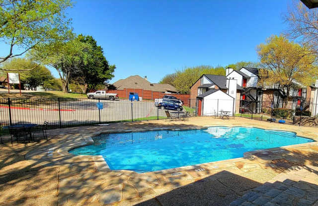 Lakeside Apartment Homes Gallery 3