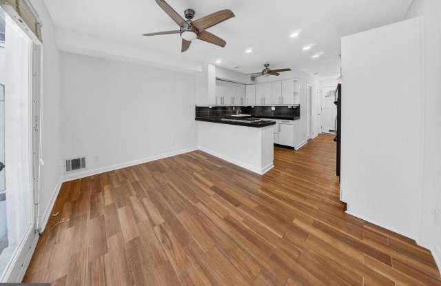 73 G Street SW unit: 103 photos photos