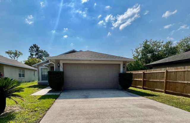 Quaint 3/2 Home Near Waterford Lakes photos photos