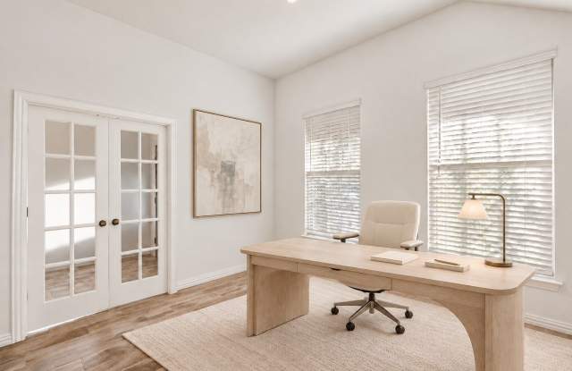 504 Pepperbark Avenue Gallery 4