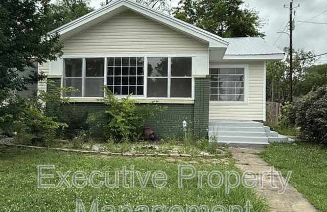 1645 Woodland Avenue photos photos