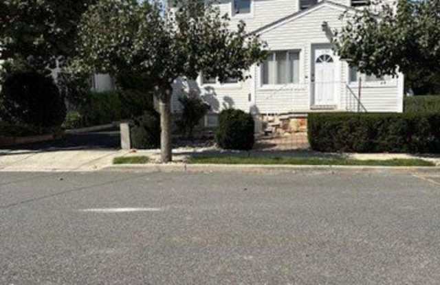 1149 Inwood Terrace Gallery 1