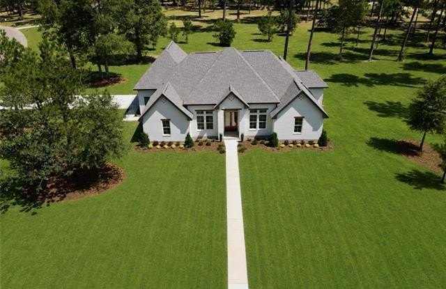 7220 THE WOODS Avenue photos photos 7220 THE WOODS Avenue photos photos
