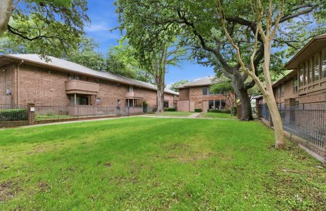 10566 High Hollows Drive Gallery 3