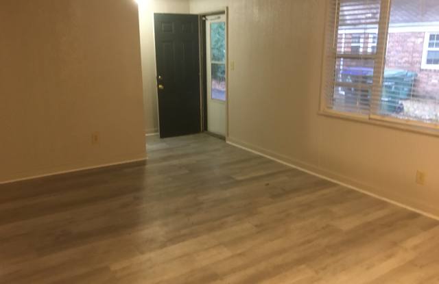 1510 Sunnyside Dr Gallery 3
