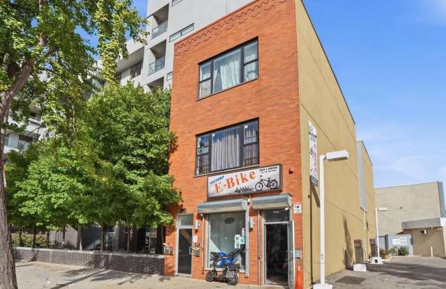 1233 S BROAD Street Gallery 1