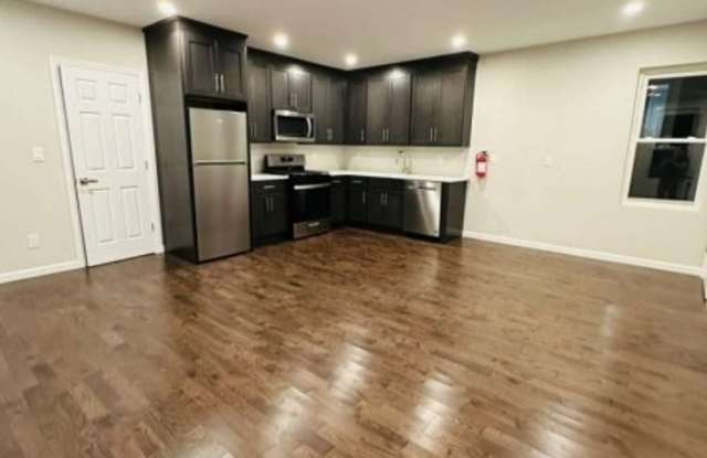 908 Chandler Ave Apt 2 Gallery 2