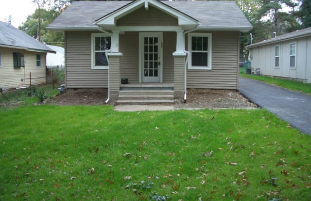 100 W 80th Terr - 100 West 80th Terrace, Kansas City, MO 64114