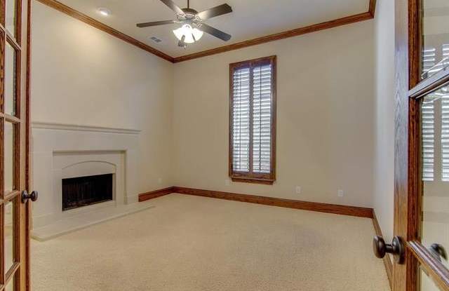 1304 Foxglove Circle Gallery 4