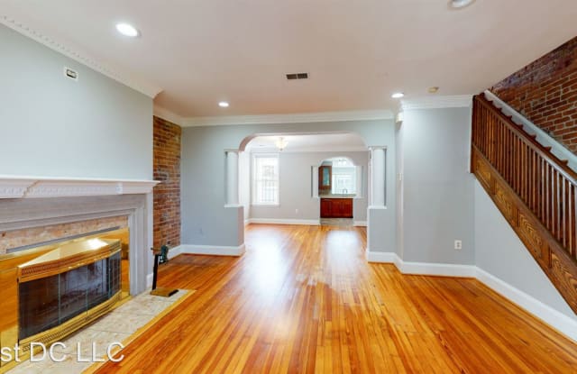 32 Channing St NW - 32 Channing Street Northwest, Washington, DC 20001