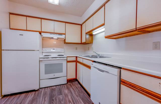 Round Barn Manor - Affordable Housing Gallery 2
