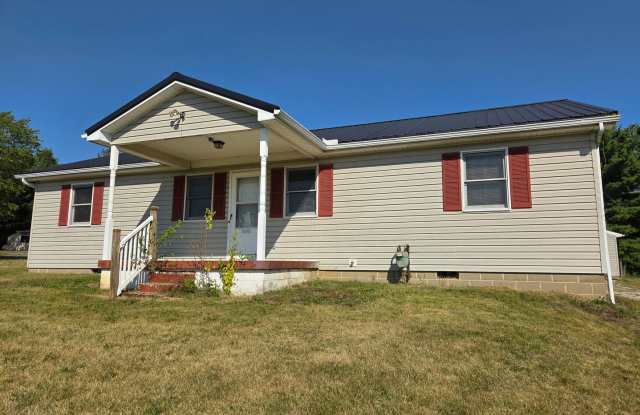 3 Bedroom, 2 Bathroom House for Rent - 9416 Baker Road, Stoutsville, OH 43154 3 Bedroom, 2 Bathroom House for Rent - 9416 Baker Road, Stoutsville, OH 43154