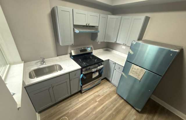 7350 North Damen Ave. photos photos