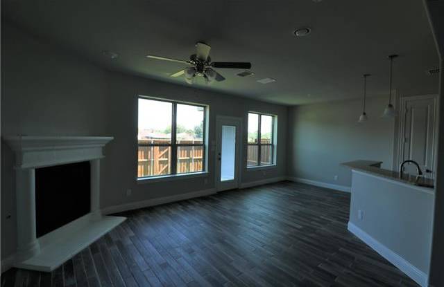 3009 Galveston Street Gallery 3